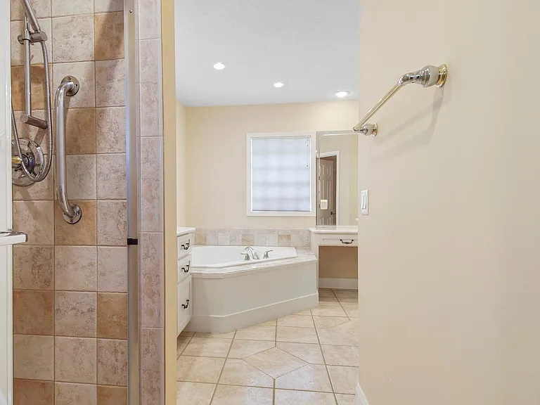 103 Parkview Ln — Photo 40