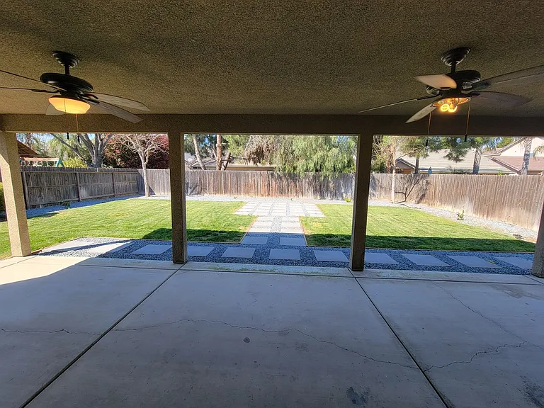 4448 W Rialto Ave — Photo 31