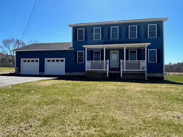 18 Deer Run Drive, Orrington, ME 04474