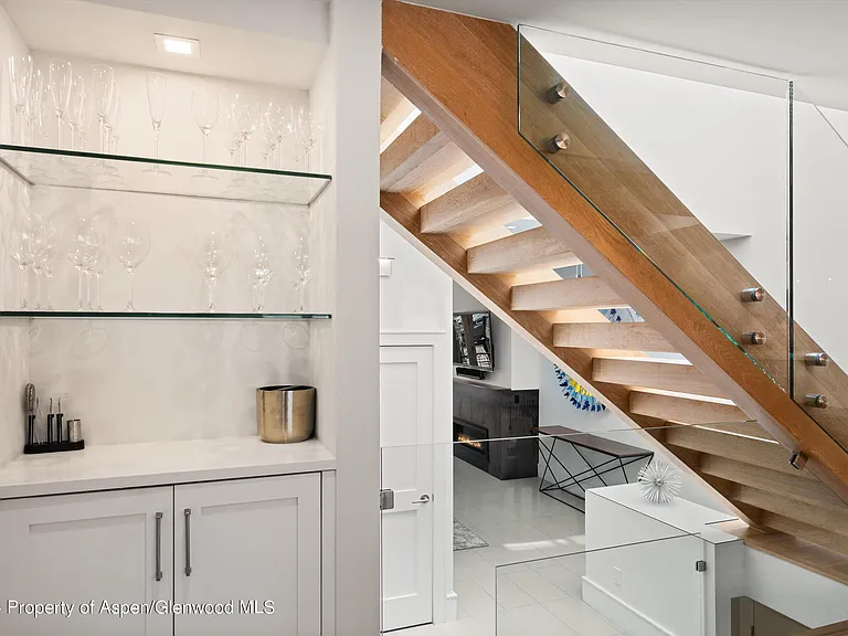 812 E Cooper Ave — Photo 21