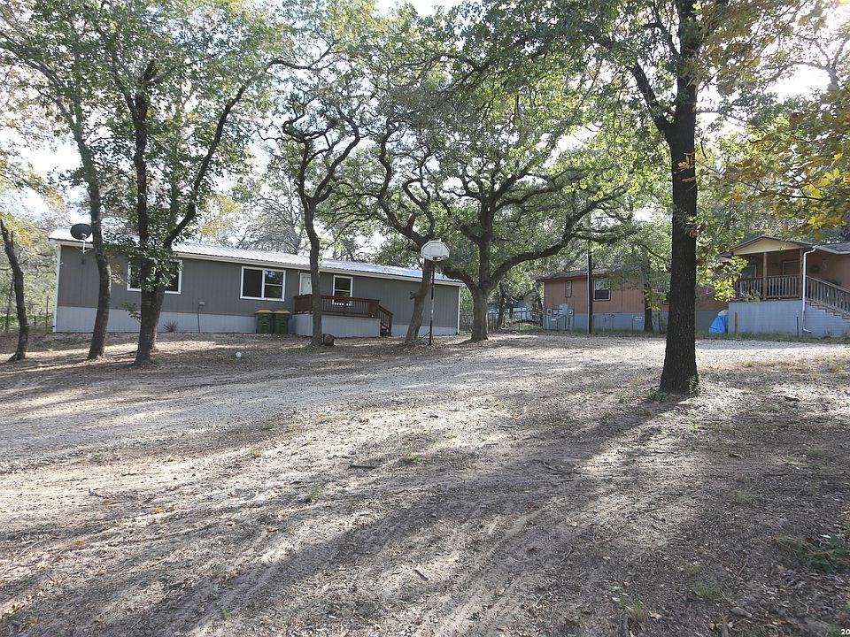 1st image of 76 & 76B Post Oak