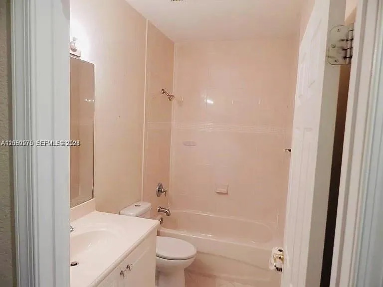 8444 SW 29th St #103 — Photo 5