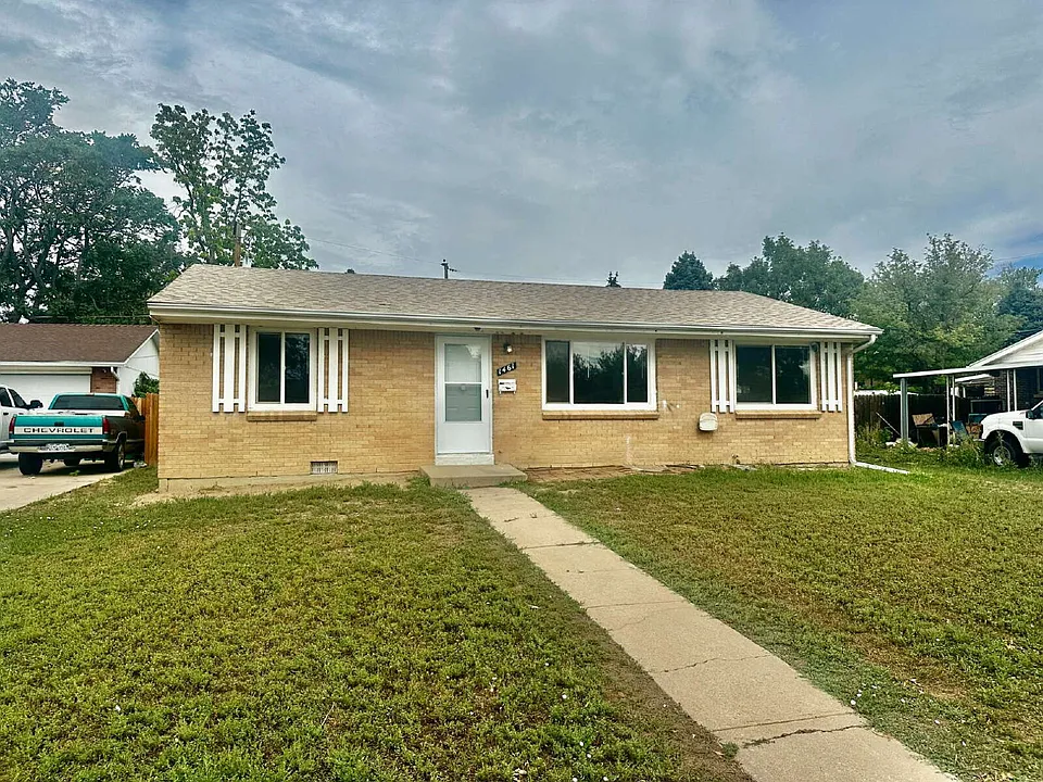 1461 E 84th Pl