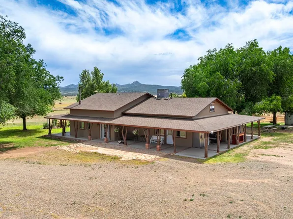 3900 W Runway Rd, Paulden, AZ 86334