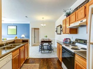 Charleston Pines Apartment Homes, Florence, KY 41042