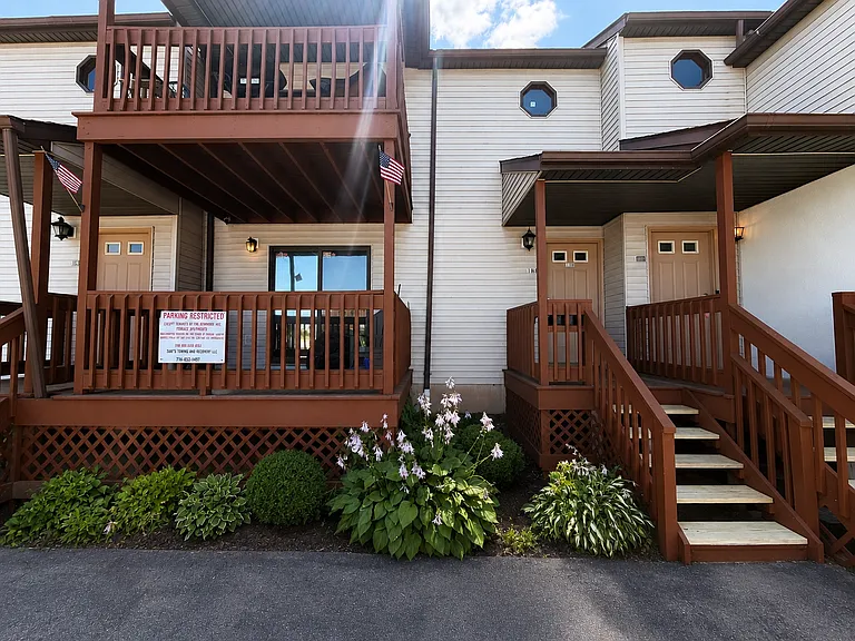 1188 Kenmore Ave #1 — Photo 8