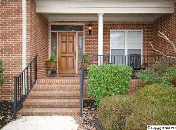 2nd image of 2710 Kentshire Cir SE