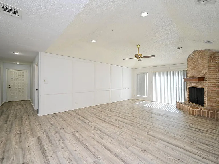 7735 Quail Meadow Dr — Photo 19