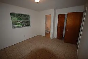 135 Lake Harriet Dr — Photo 3