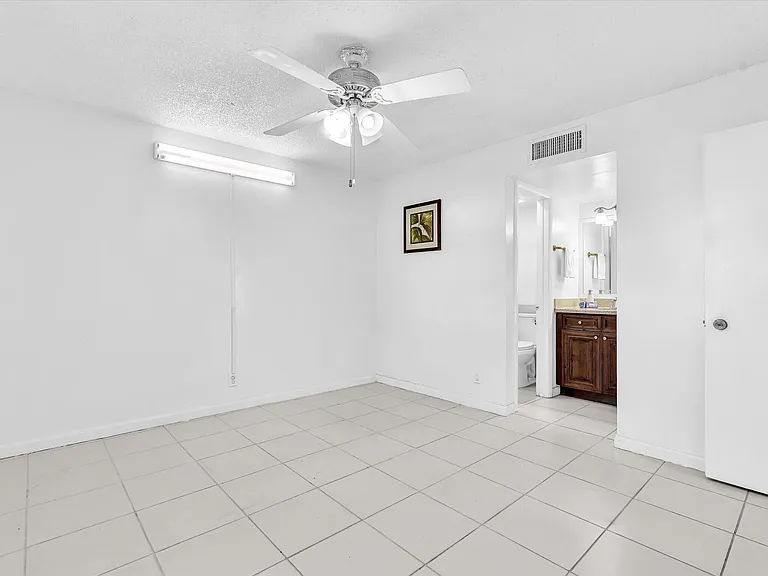 620 NW 13th St #160 — Photo 26