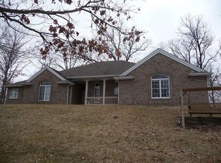 5716 Cardinal Dr, Waterloo, IL 62298