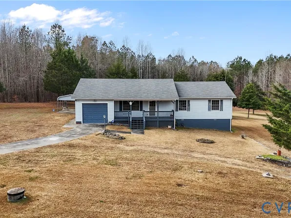 927 E Courthouse Rd, Blackstone, VA 23824