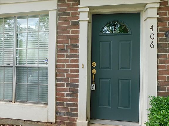 3rd image of 2930 Grants Lake Blvd