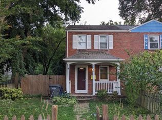 2315 Victory Dr, Alexandria, VA 22303