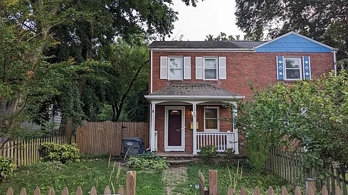 2315 Victory Dr Photo 1