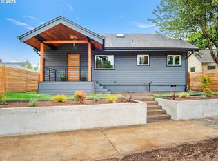 4328 SE 9th Ave UNIT A, Portland, OR 97202