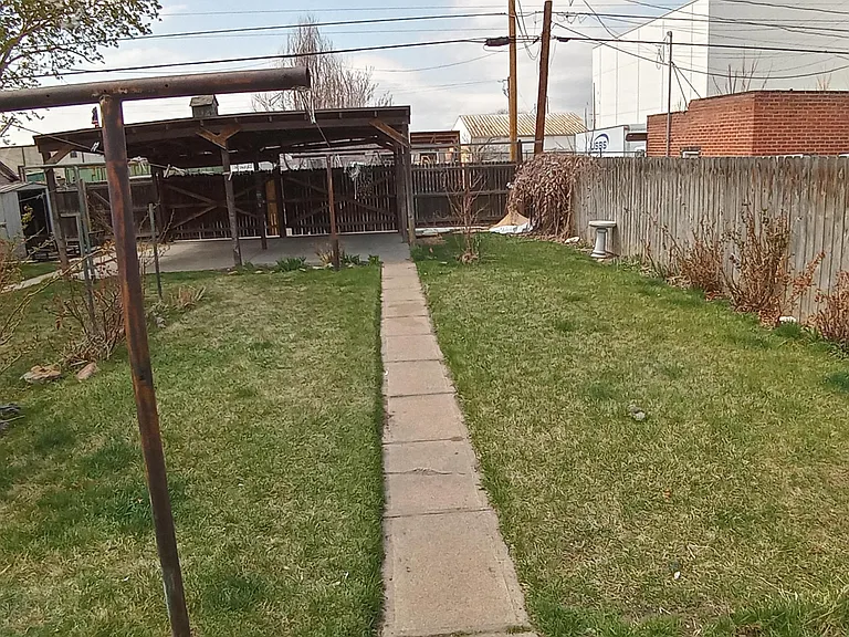 4339 N Josephine St — Photo 7
