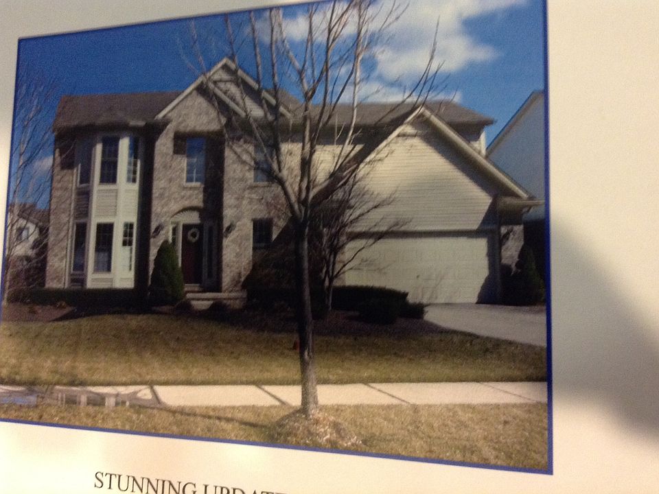 1st image of 18214 Glastonbury Dr