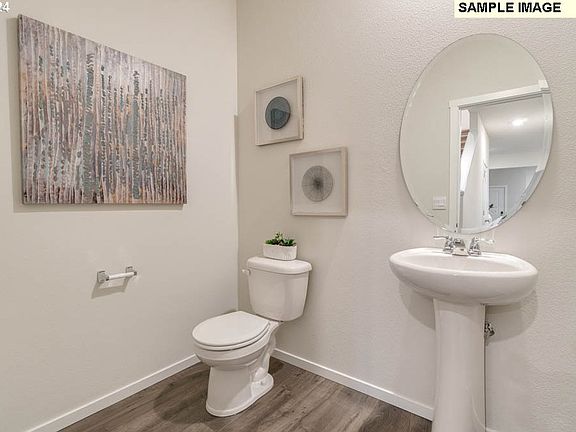 3rd image of 10415 NE 120th Pl
