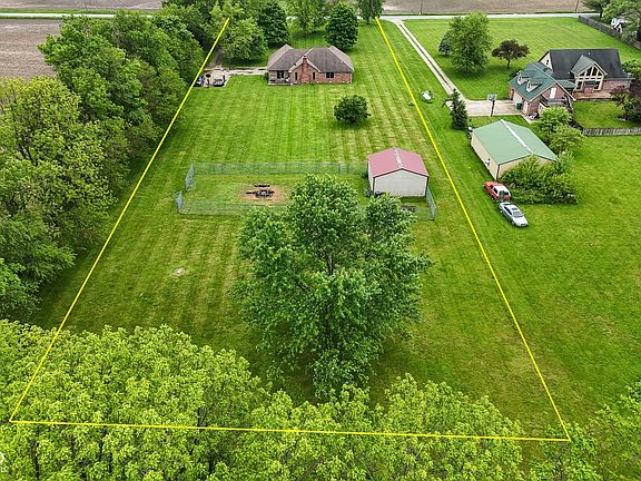 5th image of 2090 W County Road 400 S
