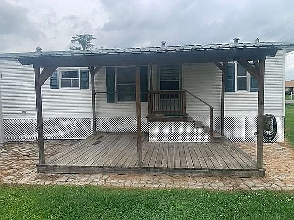 4th image of 812 Barber Rd