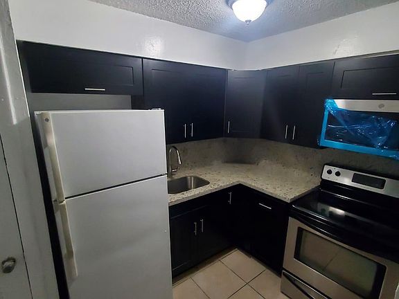 2nd image of 8262 NE 1st Ave #8