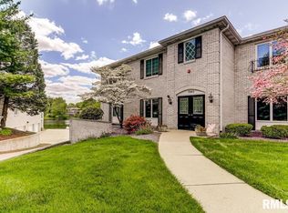 3140 Huntington Woods Dr, Springfield, IL 62704