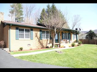 168 Ravine St, Pounding Mill, VA 24637