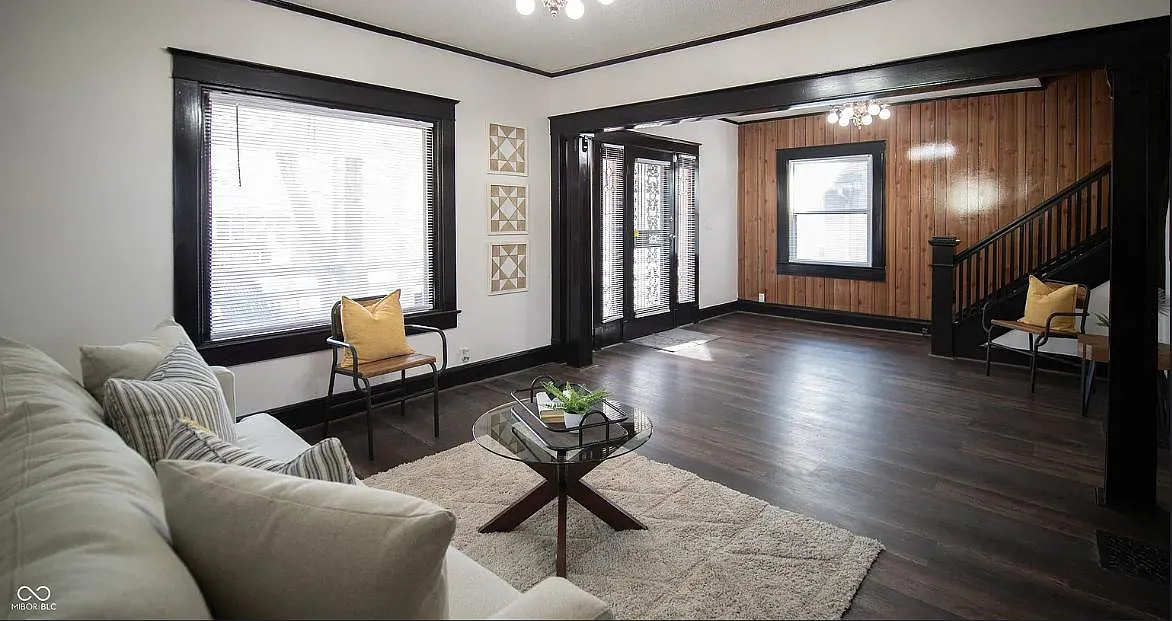 3 bed, 2194 sqft, $2,400 — Photo 3