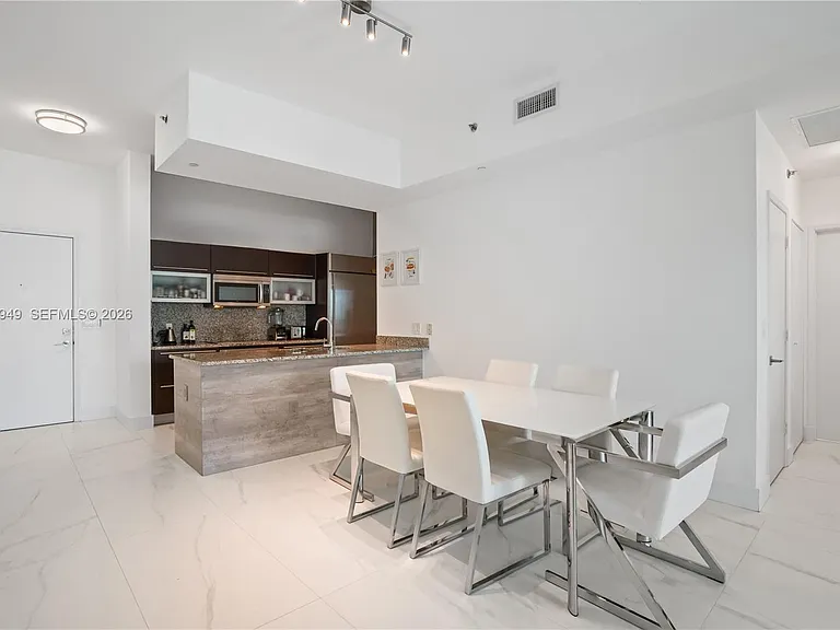 950 Brickell Bay Dr #4101 — Photo 8