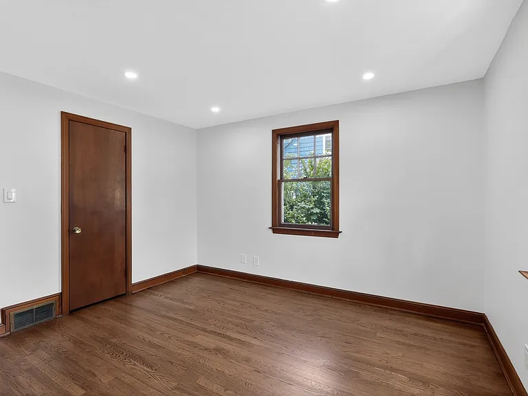 30 Jarvis Rd — Photo 25