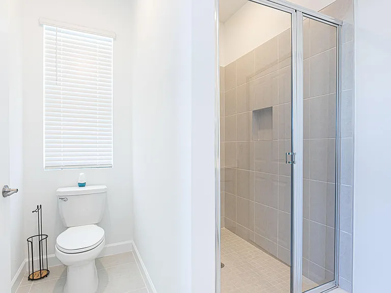 503 SE Rivergrass St — Photo 28