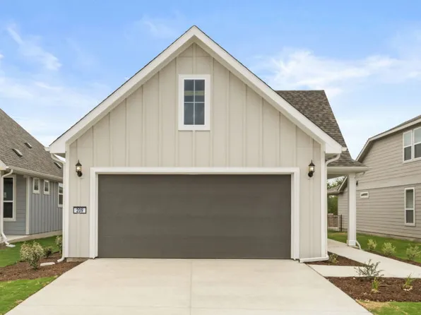 209 Smokestack Ln, Georgetown, TX 78633