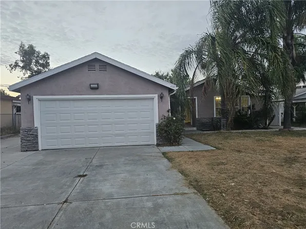 440 Lisbon St, Perris, CA 92571
