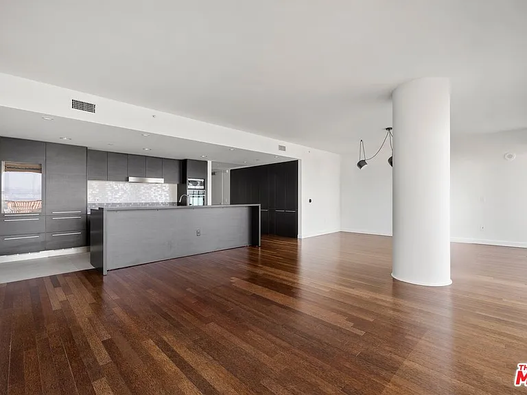 6250 Hollywood Blvd #12I — Photo 22