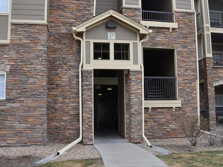 1465 Blue Sky Cir — Photo 2
