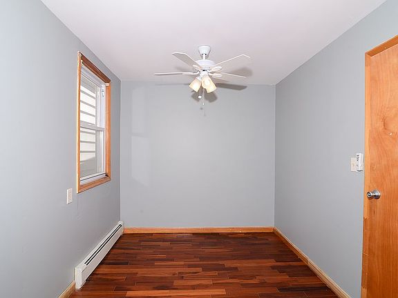 bedroom3