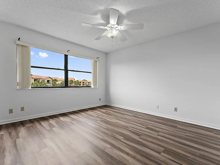 700 Uno Lago Dr #404 — Photo 65