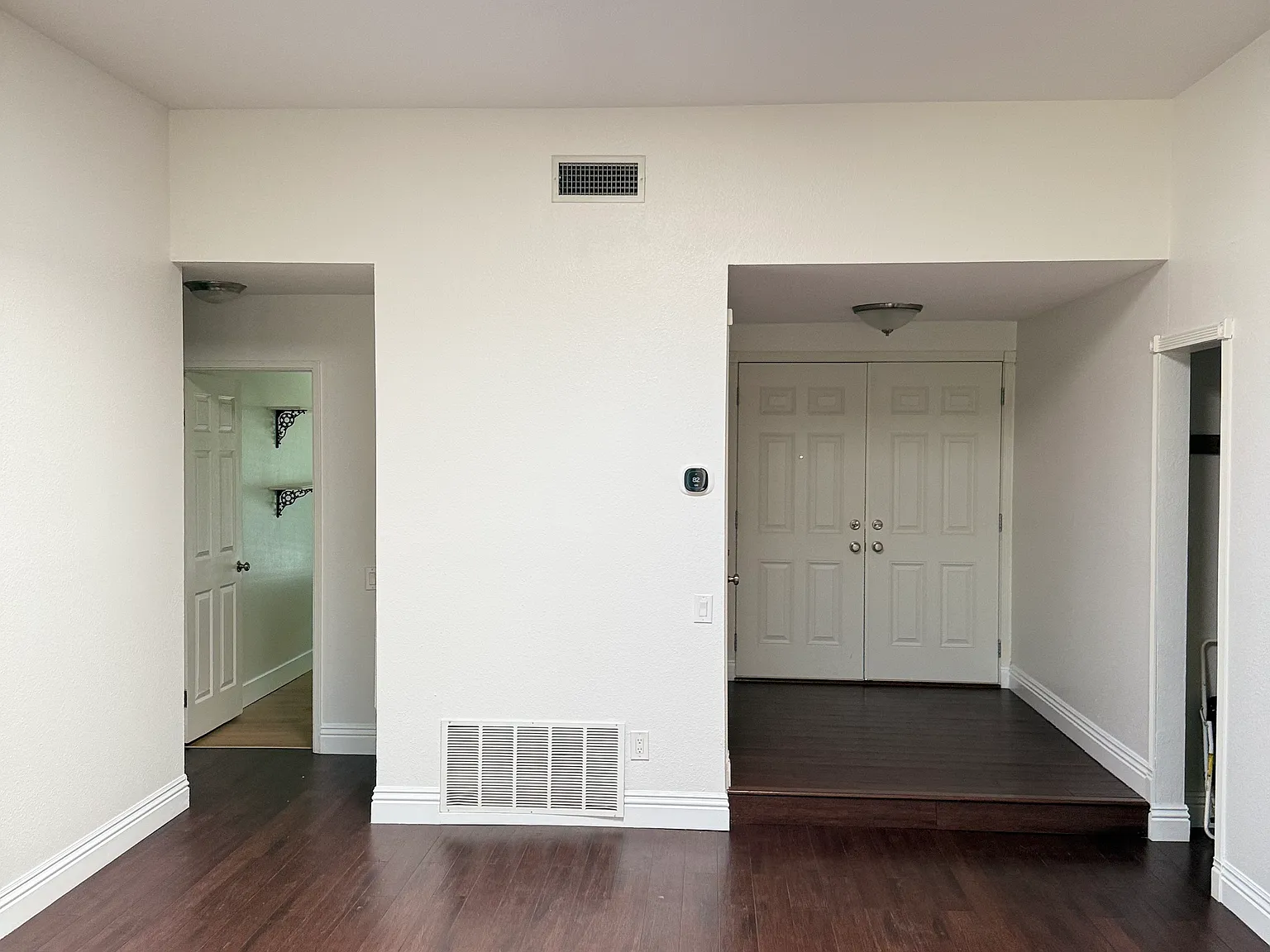 4 bed, 1935 sqft, $4,850 — Photo 3