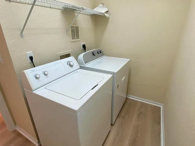 4456 Regal Ct — Photo 6