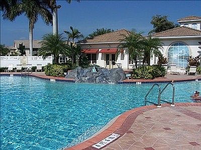3rd image of 14801 Crystal Cove Ct APT 1003