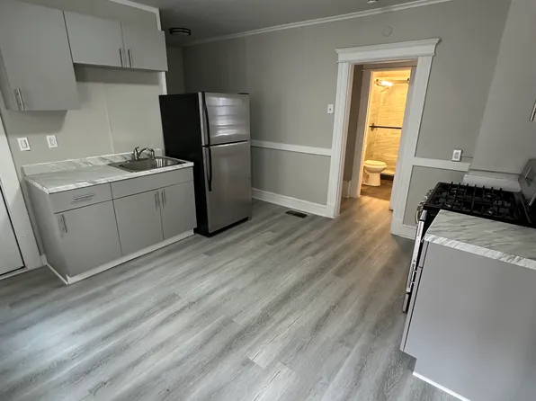 191 Buckingham St Floor 2, Waterbury, CT 06710