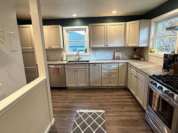 Modern kitchen