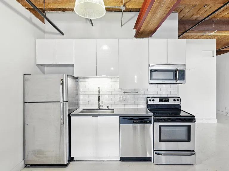 Newberry Lofts — Photo 14