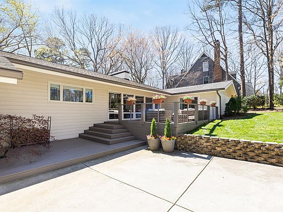 2nd image of 6 Pine Knoll Dr