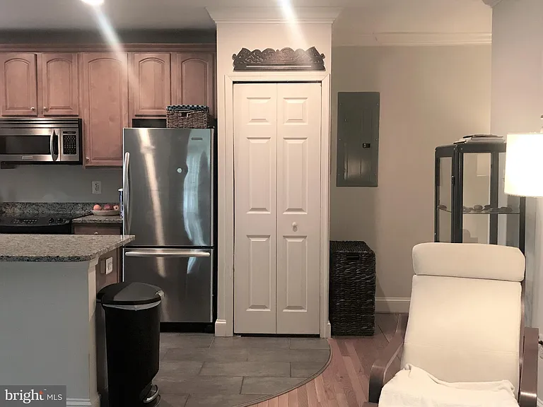 401 Commonwealth Ave #31A — Photo 15