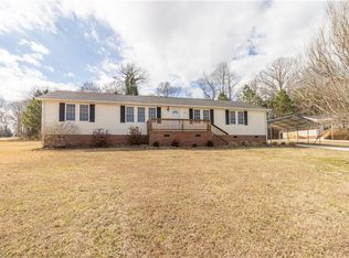 108 Mission Hts, Ramseur, NC 27316