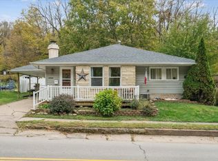 2345 Roosevelt St, Dubuque, IA 52001