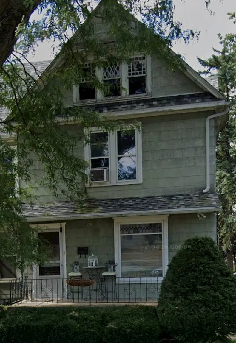 512 North Warren Avenue - 2 — Photo 1