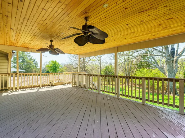 1605 Independence Rd, Rolla, MO 65401